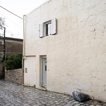'lazaros' Seastone House Next To The Sea In Mani Nyaraló Khalkia